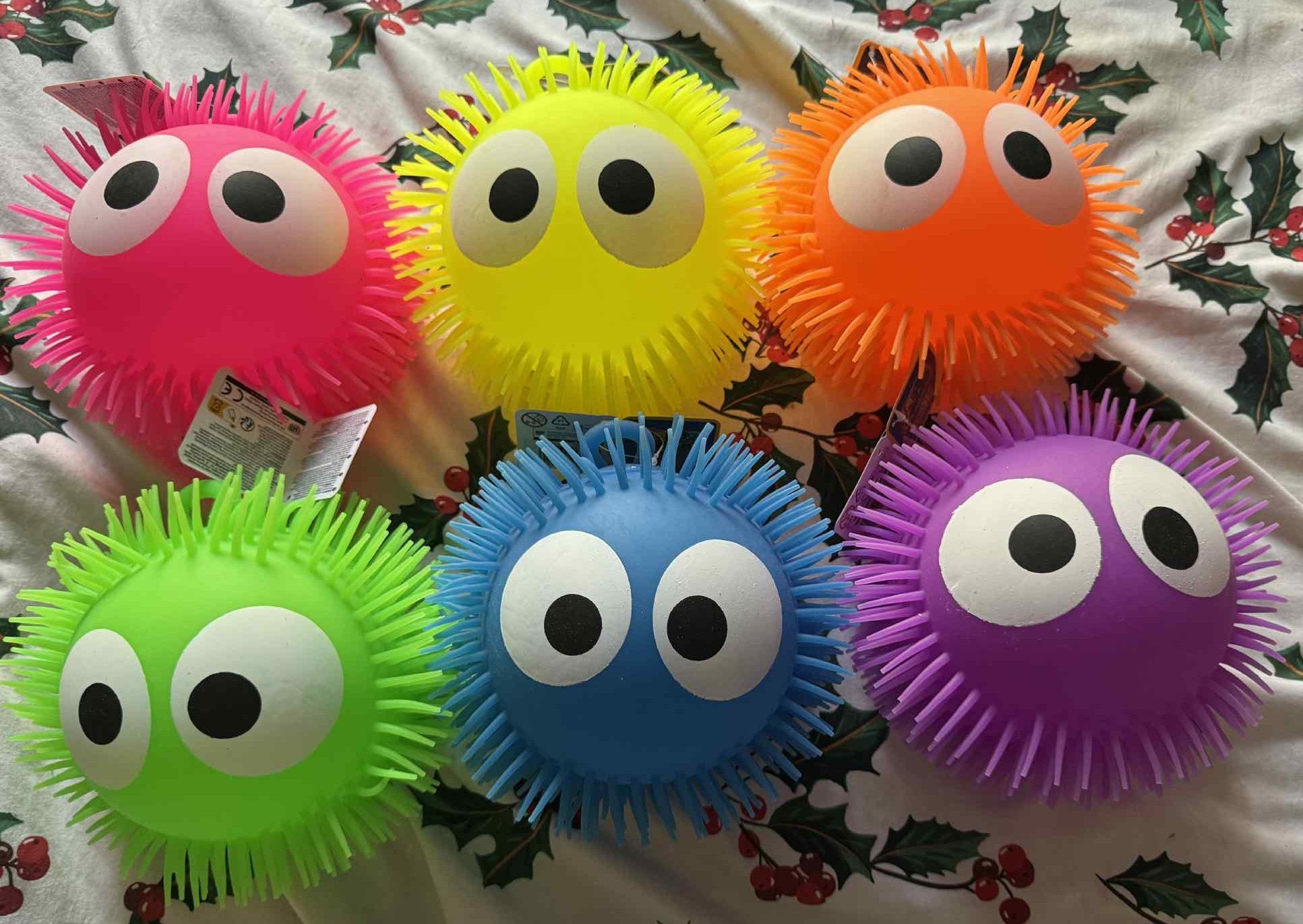 Giant Fluffeez - 9 Inch Sensory Puffer Ball