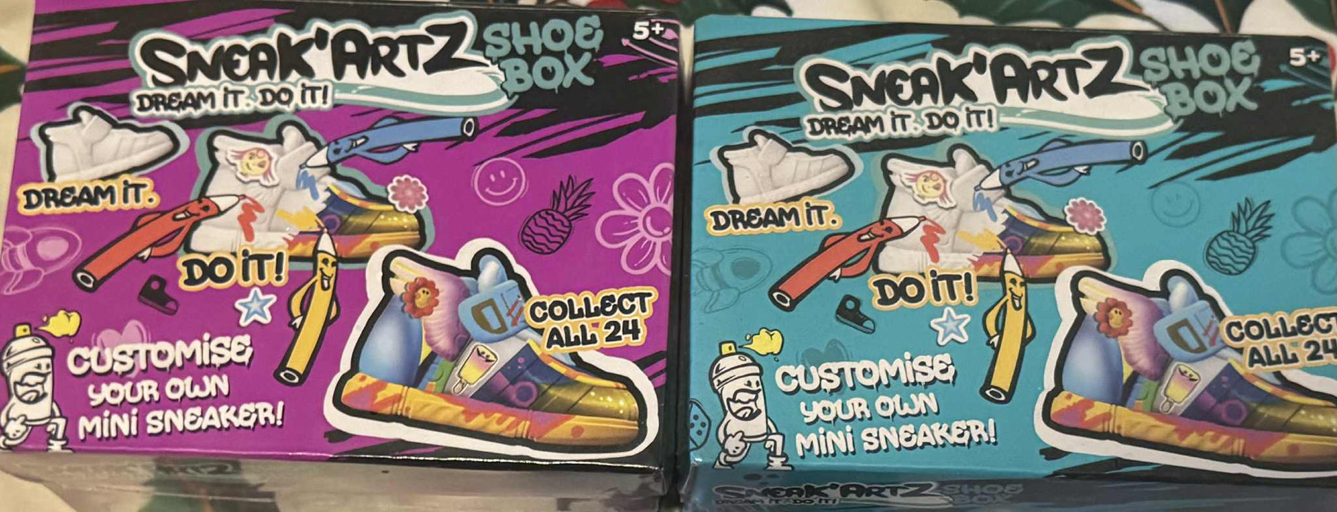 Sneak Artz - Design your own Mini Trainer